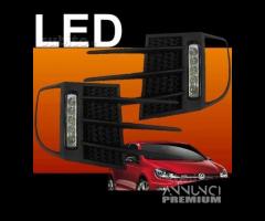 Fari LUCI DIURNE LED con GRIGLIE VW GOLF 6 GTI