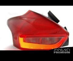 FARI POSTERIORI TUBE LED FORD FOCUS dal 2014