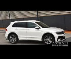 LAME MINIGONNE LATERALI VW TIGUAN R-Line dal 2016 - 3