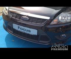 Griglia centrale anteriore ford focus 3 zetec look