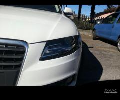 FANALI ANTERIORI LED DIURNI AUDI A4 B8 alogeni H7