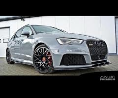 Lama spoiler paraurti anteriore AUDI RS3 8V SBK