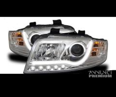 Fari anteriori Audi A4 B6 8e LED TUBE 01-04