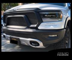 Griglia mascherina dodge ram 2018 rebel look