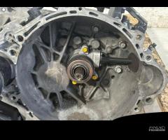 CAMBIO MANUALE COMPLETO HYUNDAI Tucson Serie 43111 - 2