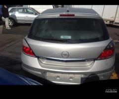 PORTELLONE POSTERIORE COMPLETO OPEL Astra H Berlin