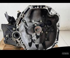 CAMBIO MANUALE COMPLETO RENAULT Clio Serie K9K T7