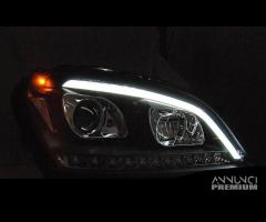 Fari anteriori mercedes ml w164 05-08 tube led