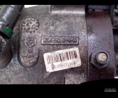 POMPA INIEZIONE DIESEL RENAULT Scenic Serie 820005