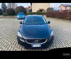 Volvo V40 D3 Geartronic R-design Momentum - 8