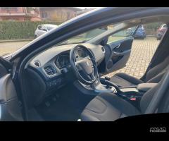 Volvo V40 D3 Geartronic R-design Momentum - 9