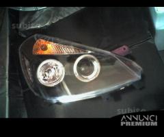 Fari anteriori renault clio 3 angel eyes led