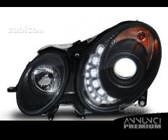 Fari anteriori mercedes classe e led w211 dayline - 3