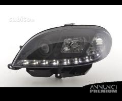 Fari anteriori citroen saxo 2 led dayline