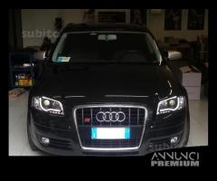 FARI ANTERIORI AUDI A3 8P LED TUBE dal 2003 - 2008