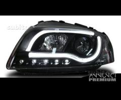 FARI ANTERIORI AUDI A3 8P LED TUBE dal 2003 - 2008