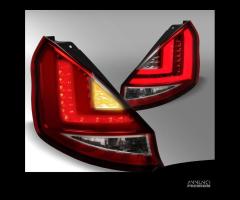 FARI POSTERIORI TUBE LED FORD FIESTA Mk7 7.5