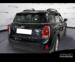 MINI Mini Countryman F60 2017 Diese Mini Coun...