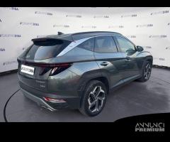 Hyundai Tucson III 2021 1.6 hev Exellence 2wd...