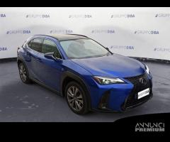 Lexus UX UX250H 2.0H ECVT 2WD DES MY23