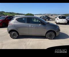 Lancia Ypsilon S1M My24 1.0 Firefly 70 CvStar...