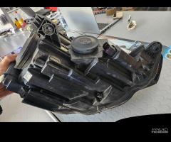 Set Di Fari Anteriori Audi A3 8V (12-16) - 12