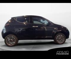 Lancia Ypsilon S1M My24 1.0 Firefly 70 CvStar...