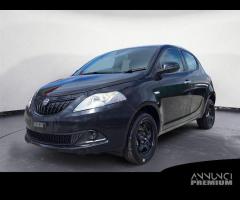 Lancia Ypsilon S1M My24 1.0 Firefly 70 CvStar...