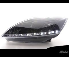 Set Di Fari Anteriori Led Ford Focus III 08-11