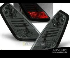 Set Di Fari Posteriori Led Fiat Grande Punto 199