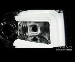 Set Di Fari Anteriori Led CHRYSLER 300C