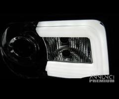 Set Di Fari Anteriori Led CHRYSLER 300C