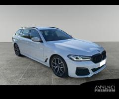 BMW Serie 5 G31 2020 Touring LCI D 520d Touri...