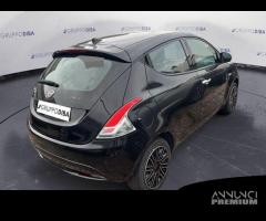 Lancia Ypsilon III 2021 1.0 firefly hybrid Go...