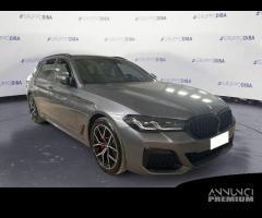 BMW Serie 5 G31 2020 Touring LCI D 520d Touri...