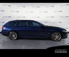 BMW Serie 5 G31 2020 Touring LCI D 520d Touri...