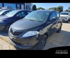 Lancia Ypsilon S1M My24 1.0 Firefly 70 CvStar...