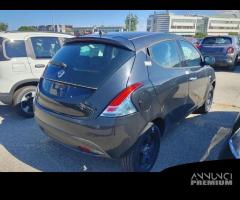 Lancia Ypsilon S1M My24 1.0 Firefly 70 CvStar...