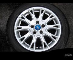 Ford C-Max Cerchi e Gomme 215/55/16 M+S