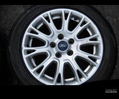 Ford C-Max Cerchi e Gomme 215/55/16 M+S