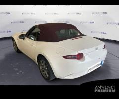 Mazda MX-5 2015 Soft Top 1.5 100th Anniversary - 5