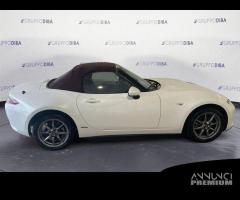 Mazda MX-5 2015 Soft Top 1.5 100th Anniversary - 7