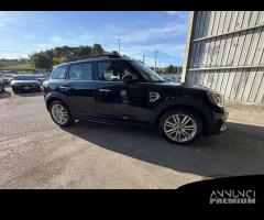 MINI Mini Countryman F60 2017 Diese Mini Coun...