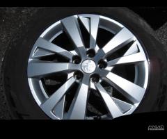 Peugeot 3008 Cerchi e Gomme 215/65/17 - 4