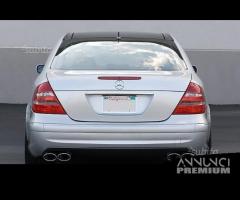 Mercedes Classe E W211 Paraurti posteriore AMG