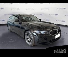 BMW Serie 3 G21 2022 Touring 316d Touring mhe...