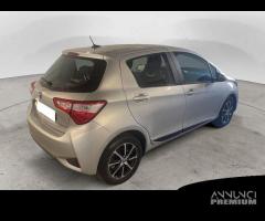 Toyota Yaris III 2017 5p Benzina 5p 1.5h Acti... - 5