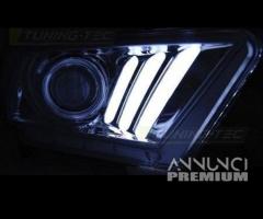 FORD MUSTANG V 10-13 fari LED lenticolari - 2