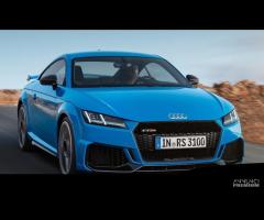 Audi TT Coupe/Cabrio 14->> paraurti style RS