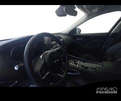 Jaguar F-Pace 2015 Diesel 2.0d i4 Prestige aw... - 11